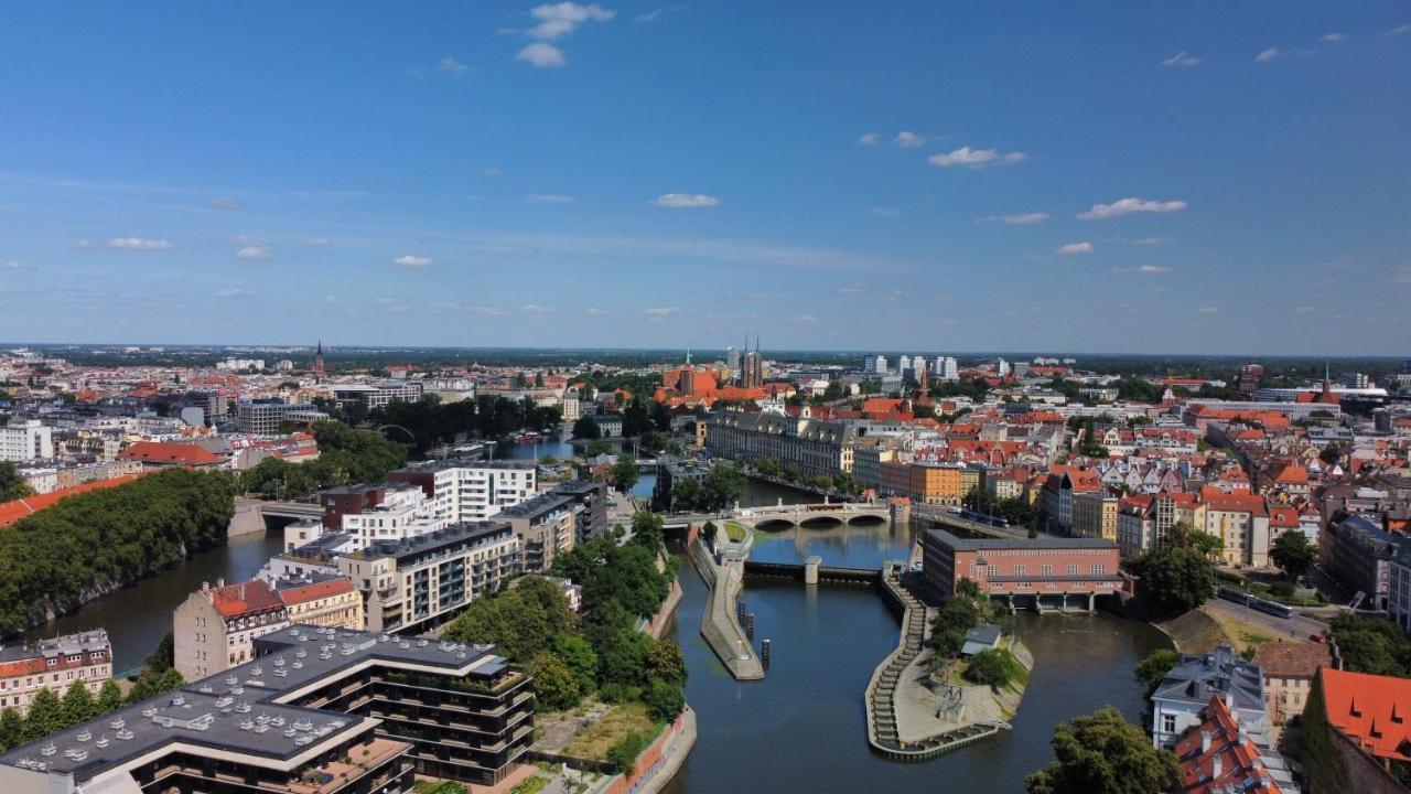 Family House Near The Market Square -Perfect For Family & Business Stays - Ksiecia Witolda Street 500 Steps To Market Square - 2 Bedrooms,2 Parking Places Wrocław Zewnętrze zdjęcie